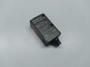 S8-PR-5-B01-PP Reflex Polarizado