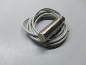 IS-18-E0-03 Sen programable12-30 Vdc ISMO3D